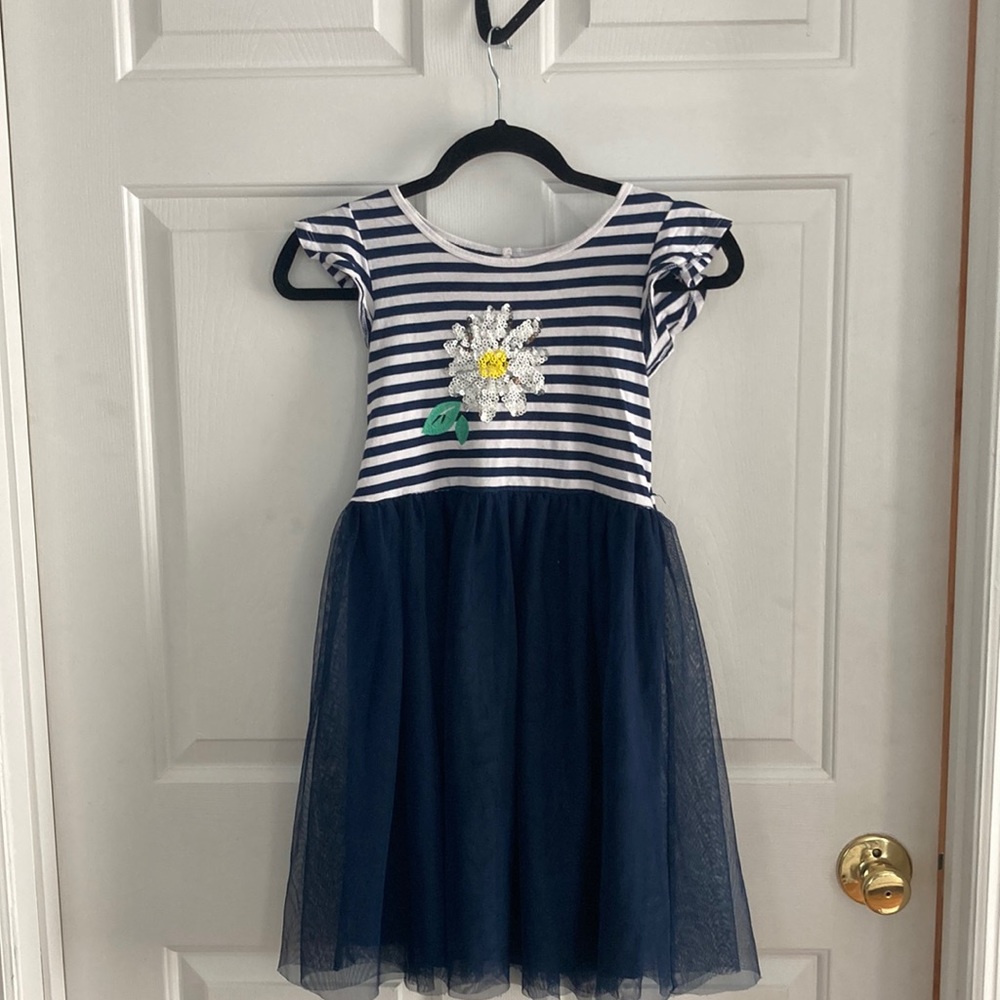 Wonder Nation girls dress.